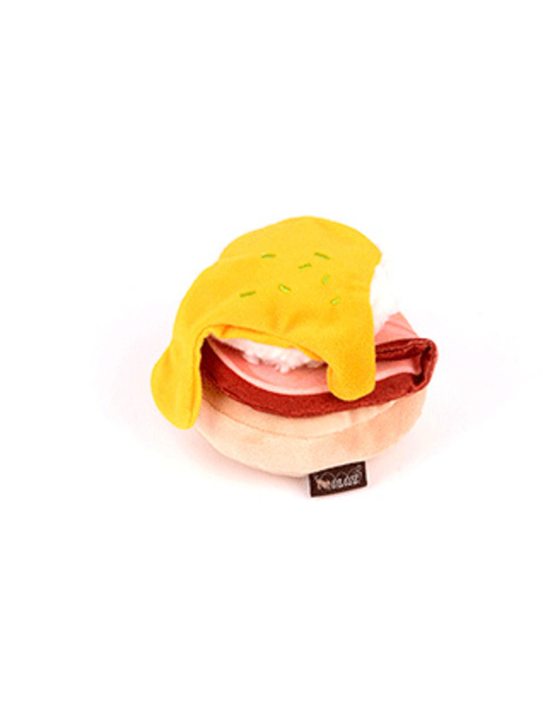 P.L.A.Y. BARKING BRUNCH DOG TOY BENNY'S BENEDICT - іграшка для собак