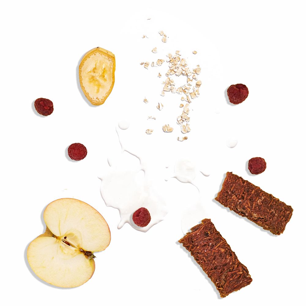 Apple-yogurt pastila with raspberries, bananas and oatmeal (100 g)