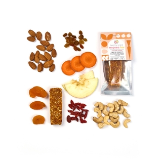 Nut bar "Carrot" (35 g)